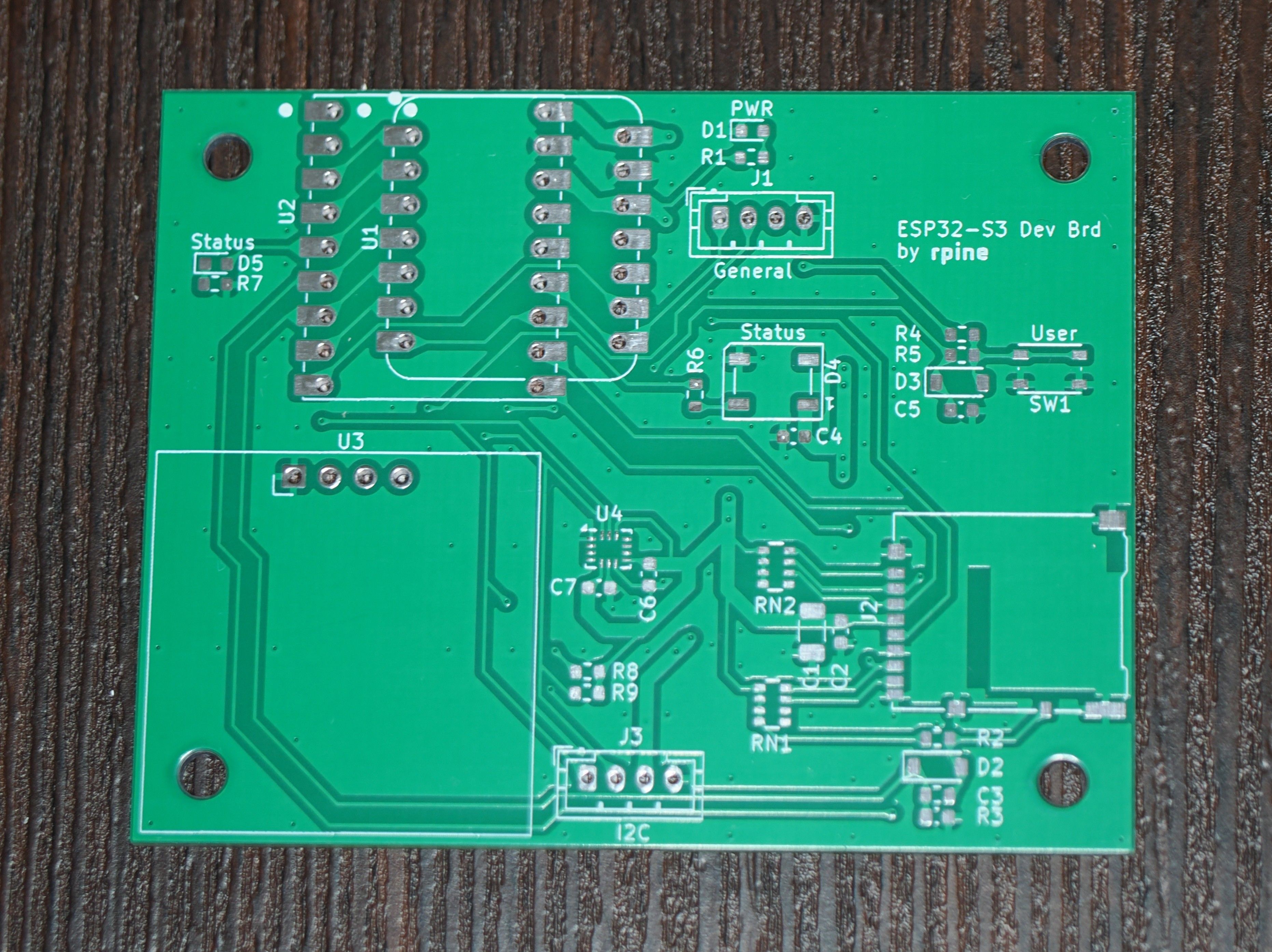 ESP32S3キャリアボード